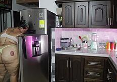 Hijastro espia su madrastra y todo sale mal