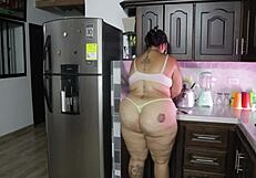 Hijastro espia su madrastra y todo sale mal