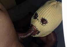 Bee4403 shows off her sloppy toppy skills as the champ pro.