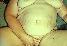 Lick that juicy pussy now!