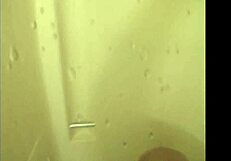 island hottie from trinidad gives blowjob