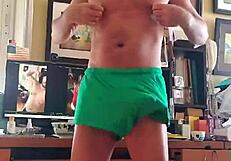 Pervy Papifachero and Captainhooknyc Love Sexy Gear and Wrestling, I'd Love to Get Sweaty with My Sexy Friend