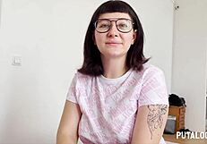 Putalocura - La Guapa Jovencita Meraki Cabalgando La Polla De Torbe Y Tragando Lefa