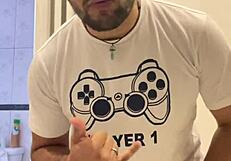 Solo masturbation with anal assfucking