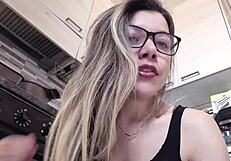 Latina Masturbates Without Panties During Cleaning