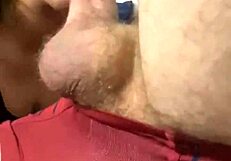 Chupando o Rolão do Corno com Vontade e Tesão