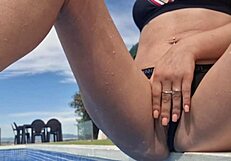 Sexy Milf Masturbates Publicly to Wet Orgasm