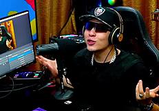 I Am Fat Dancing With Big Ass And Tattoos Ripping Clothes