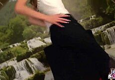 I Have a New Pair of Skinny Jeans to Try On