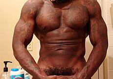 big black hairy cock gets worshipped by hallelujah johnson