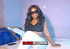 Queen Roxy Shakes Ass in Five Minutes