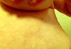 dawnskye teasing with belly button under boobs and armpits 😘