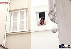 eu tava sozinho em casa com ela no sabado...