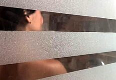 Boyfriend Licks Vagina After Shower Before Bed