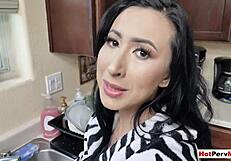 Fucking busty stepmother at dishes.