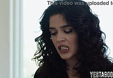 hung guy called by big ass latina milf to fix her laptop