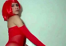 Una chica de rojo puede conquistar tu corazon