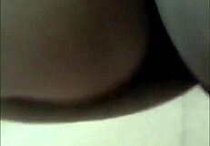 เฮ้ย ดูนี่ น้าอินโดนีเซียอยากเซ็กส์ตอนสามีทำงานนา!