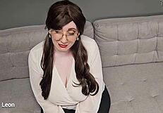 Secretary Kimmi Gets Heavy Cum Facial!