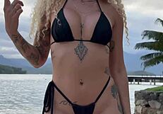 as aventuras do casal black demos carona para uma desconhecida que conhecemos na praia e o destino foi nossa casa bruninha surfistinha