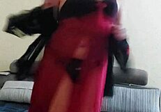 Arab Shemale Dance With Intriguing Moves