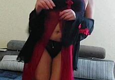 Arab Shemale Dance With Intriguing Moves