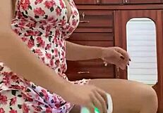 Novinha Gostosa Se Depilando with Sexy Tits Fucking