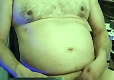 Ezsosa Exposes Her Fat Curvy Ass In Uncensored Bedroom Flashing!