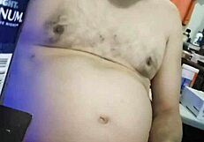 Ezsosa Exposes Her Fat Curvy Ass In Uncensored Bedroom Flashing!