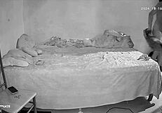 Моя шлюха жена снова трахает соседа 😏 часть 4