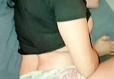 Esto es un buen video casero real de mañanas con follar y esperma