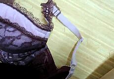 Cumshot dripping on my step sister’s pink leopard print bra with black lingerie