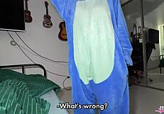 Homemade Teen 18+ Gets Under Blanket With Stepfather For Missionary Fucking And Dirty Talk With Monster Cock