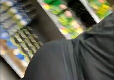 I can't resist this big ass voyeur scene.