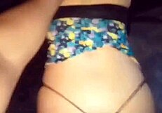 Enorme culo me saca toda la leche