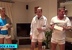 i ride huge bodybuilder chantelle white's pussy in group cum-covered session