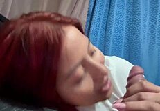 Novia latina chupa y provoca con culo grande en tanga