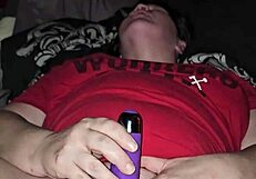 Solo milf with big pink pussy cums in detailed masturbation