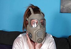 peyton reaches orgasm through masked solo masturbation