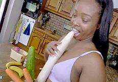 Paris & Terry Kemaco heat up kitchen with veggies