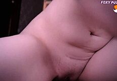 i commented on foxy pussy and she came for rough sex 😏