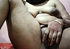 Indian stripper performs for the crowd