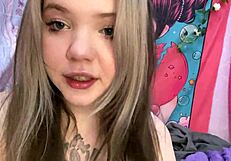 Blonde Teen Whore Does Muff Diving For Cuckold