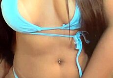 quando o corno sai de casa eu dou a buceta para o amante