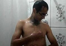 Leaked video of me showing off to neighborhood girl