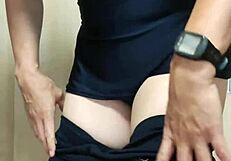 巨大屁股穿裝備，準備後入？