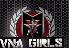 Siri Plays With Her Natural Boobs