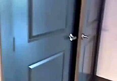 Petite Bossbitch Moves With Escort Tryst