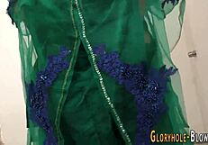 Islamic Babe Sucks at Gloryhole