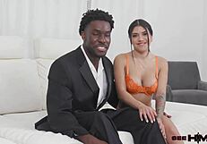 6-foot-4 him worshipped by 5-foot-nothing her